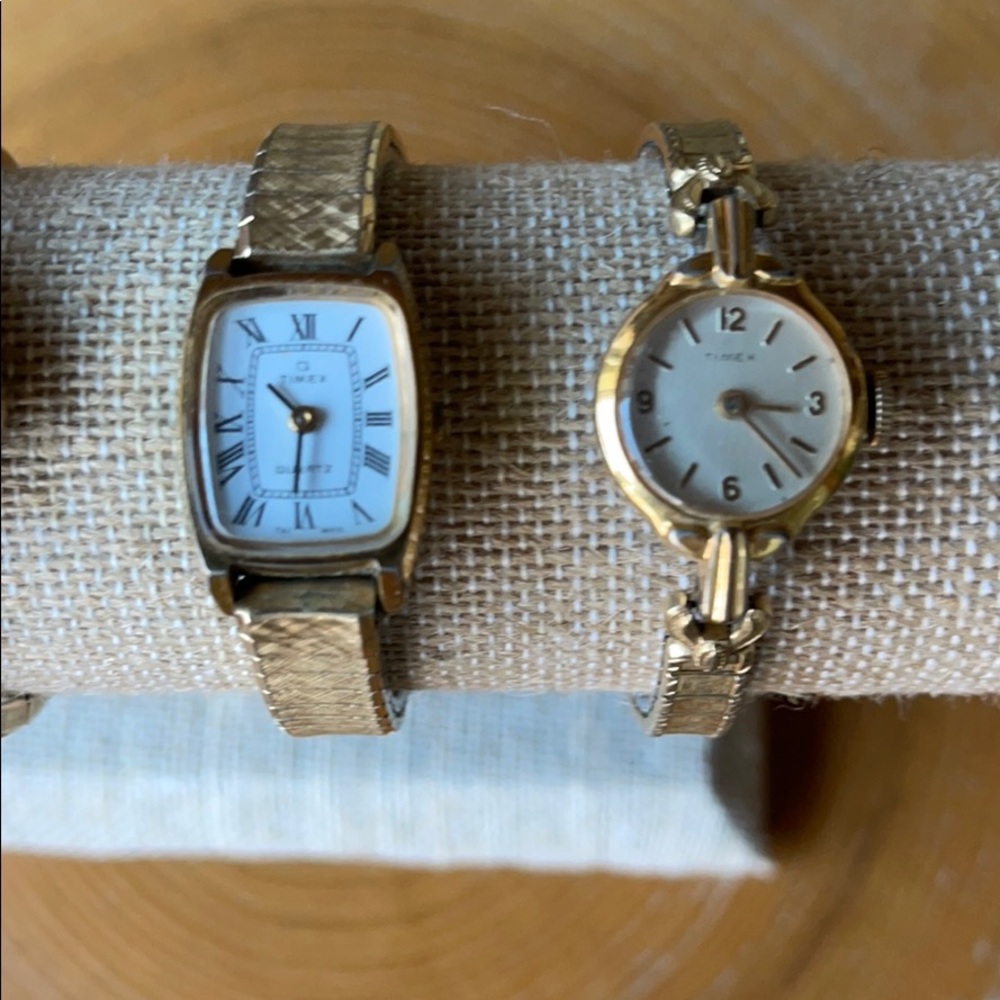 Four Vintage Non Working Watches - Picture 5 of 8